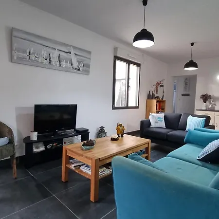 Hébergement de vacances Maison Au Calme Avec Jardin, 3 Chambres, Et Commerces A Proximite, Wifi, Animaux Acceptes - Fr-1-775-20 *